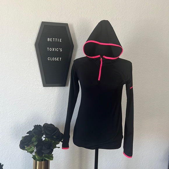 Nike Other - *SOLD* Nike Pro Girls Black & Pink Hoodie